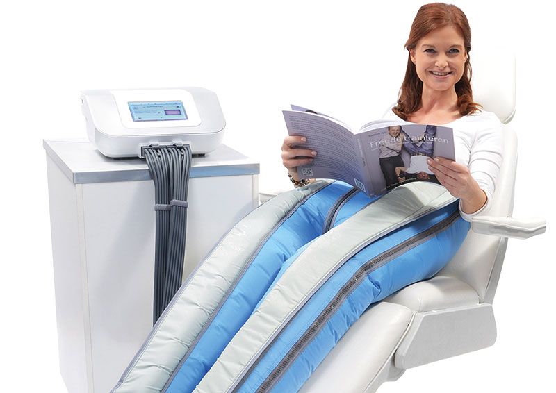 Standfigur mit dem Bodystyer im Sonnenstudio und Solarium in Warburg und Scherfede